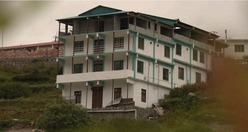 Imagen general del Hotel River View, Badrinath. Foto 2