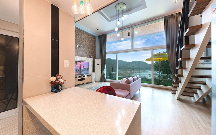 Imagen de la habitación del Hotel River View Pension. Foto 5