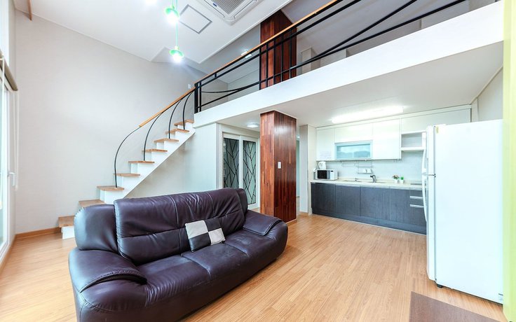 Imagen de la habitación del Hotel River View Pension. Foto 13