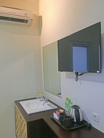 Imagen general del Hotel River Walk Urban Camping House. Foto 11