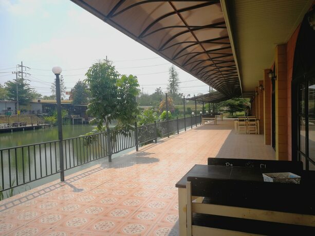 Imagen del bar/restaurante del Hotel River and Flowers Resort. Foto 15