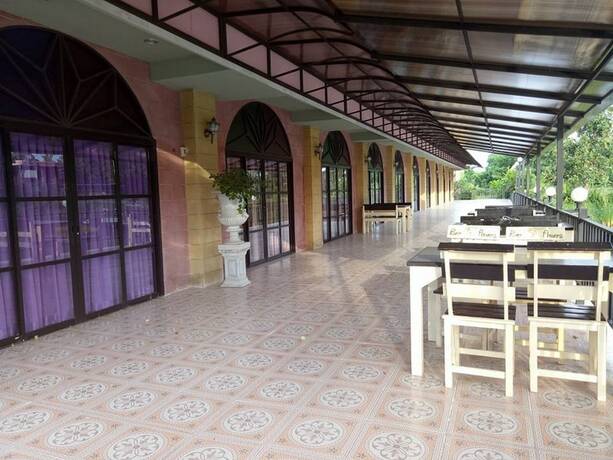 Imagen del bar/restaurante del Hotel River and Flowers Resort. Foto 16
