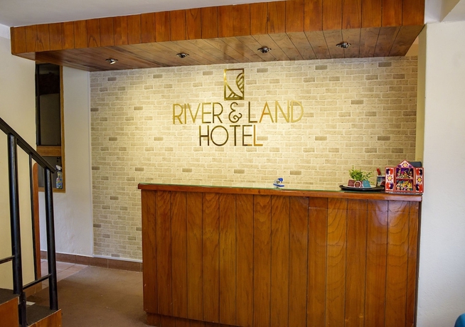Imagen de los interiores del Hotel River and Land. Foto 13