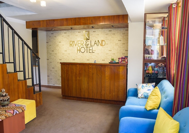 Imagen de los interiores del Hotel River and Land. Foto 15