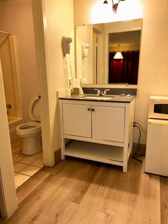 Imagen general del Hotel River forest inn. Foto 20