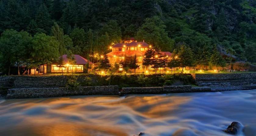 Imagen general del Hotel RiverEdge Luxury Resort. Foto 5