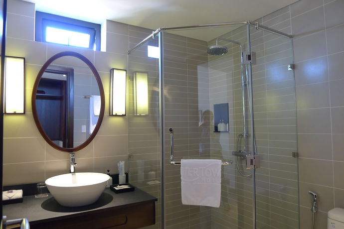 Imagen de la habitación del Hotel RiverTown Hoi An Resort & Spa. Foto 8