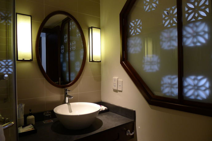 Imagen de la habitación del Hotel RiverTown Hoi An Resort & Spa. Foto 9