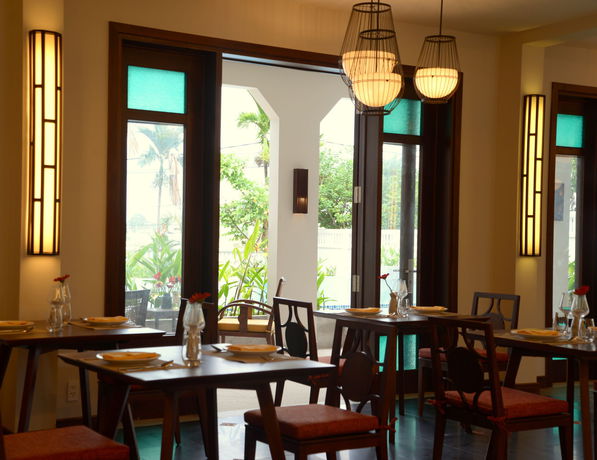 Imagen del bar/restaurante del Hotel RiverTown Hoi An Resort & Spa. Foto 3