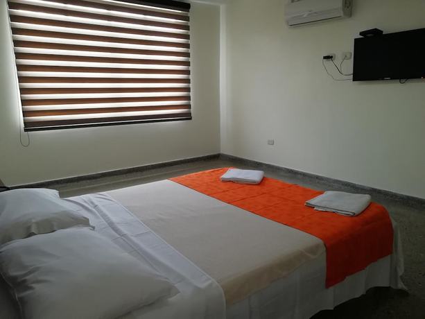 Imagen de la habitación del Hotel Rivera Central. Foto 7