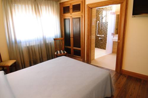 Imagen de la habitación del Hotel Rivera Del Duero. Foto 9