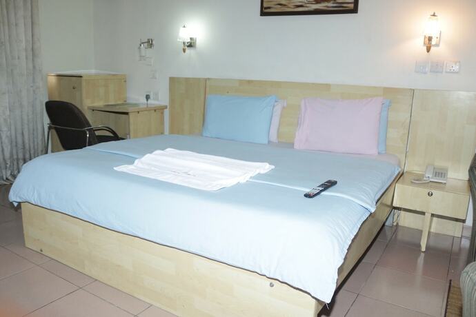 Imagen de la habitación del Hotel Rivera Homes Golf Resort. Foto 13