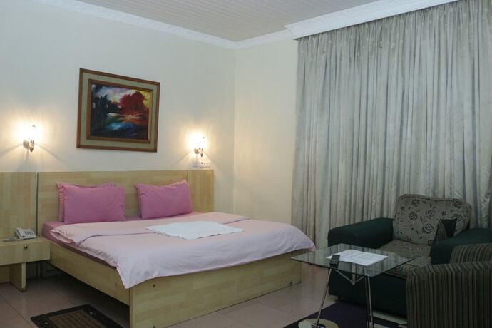 Imagen general del Hotel Rivera Homes Golf Resort. Foto 7