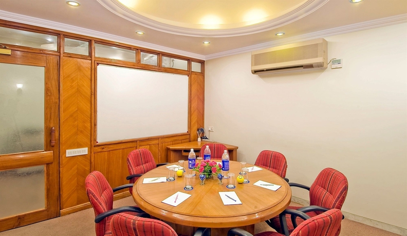 Imagen de los interiores del Hotel Rivera Sarovar Portico Ahmedabad. Foto 9