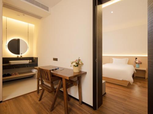 Imagen de la habitación del Hotel Riverbank. Foto 18
