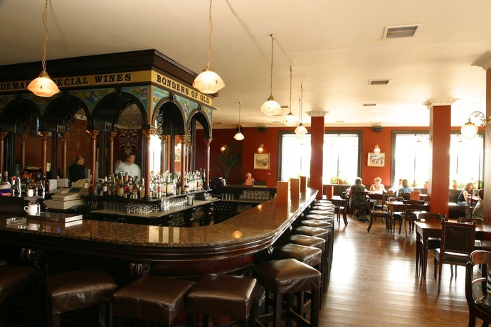 Imagen del bar/restaurante del Hotel Riverbank House. Foto 3