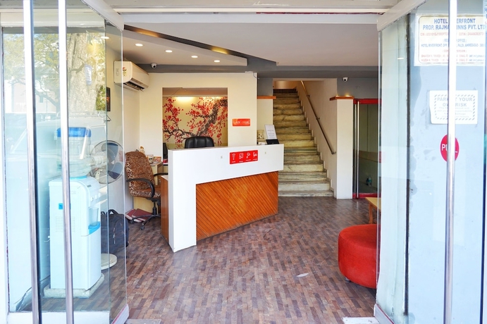 Imagen de los interiores del Hotel Riverfront, Ahmedabad. Foto 14
