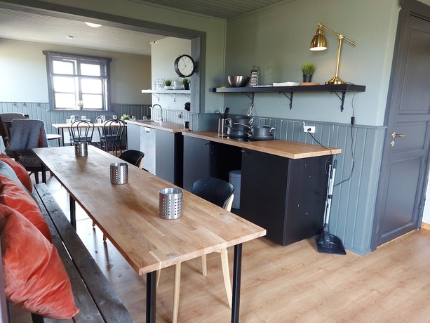 Imagen de los interiores del Hotel Riverfront Lodge. Foto 18