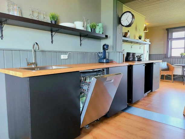 Imagen de los interiores del Hotel Riverfront Lodge. Foto 19