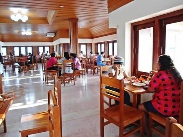 Imagen del bar/restaurante del Hotel Riverfront Mukdahan. Foto 4