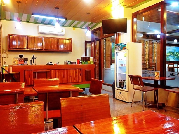Imagen del bar/restaurante del Hotel Riverfront Mukdahan. Foto 9