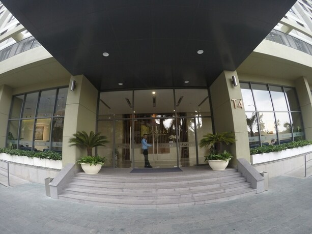 Imagen de los interiores del Hotel Riverfront Osis Resort Balcony. Foto 29