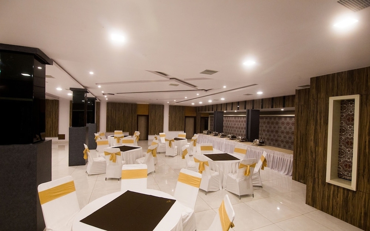 Imagen de los interiores del Hotel Riverfront Resort. Foto 16