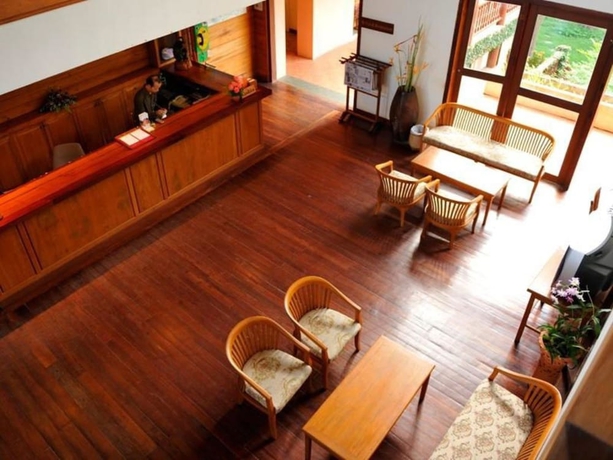 Imagen de los interiores del Hotel Riverhouse Resort. Foto 18