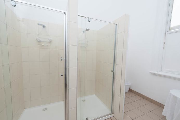 Imagen de la habitación del Hotel Riverina. Foto 2