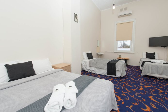 Imagen de la habitación del Hotel Riverina. Foto 17