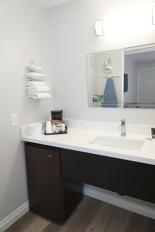 Imagen de la habitación del Hotel Riverleaf Inn Mission Valley. Foto 12