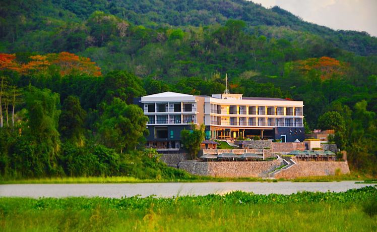 Imagen general del Hotel Rivermount And Resort. Foto 1