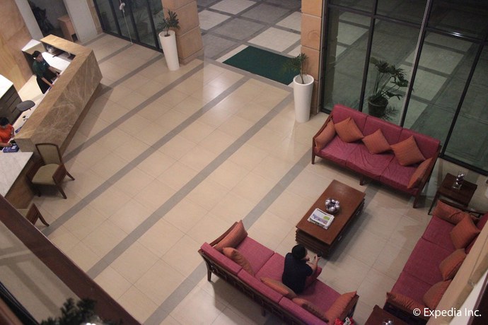 Imagen de los interiores del Hotel Rivermount And Resort. Foto 16