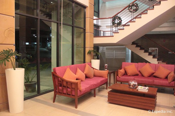 Imagen de los interiores del Hotel Rivermount And Resort. Foto 19