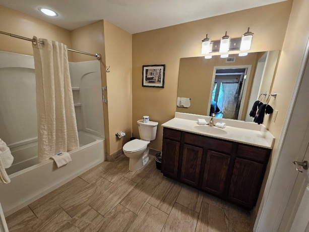 Imagen de la habitación del Hotel River\'s Edge. Foto 16