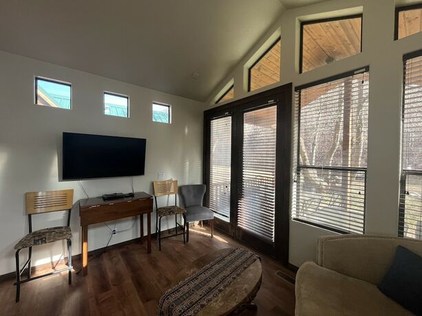 Imagen de la habitación del Hotel River's Edge Resort at Heber Valley. Foto 13