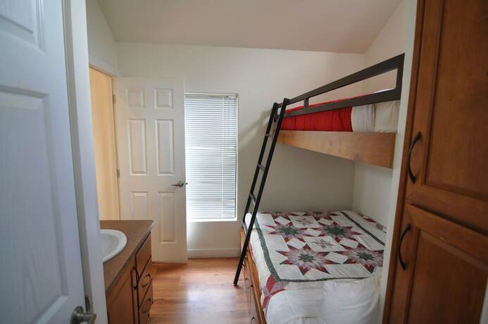 Imagen de la habitación del Hotel River's Edge Resort at Heber Valley. Foto 15