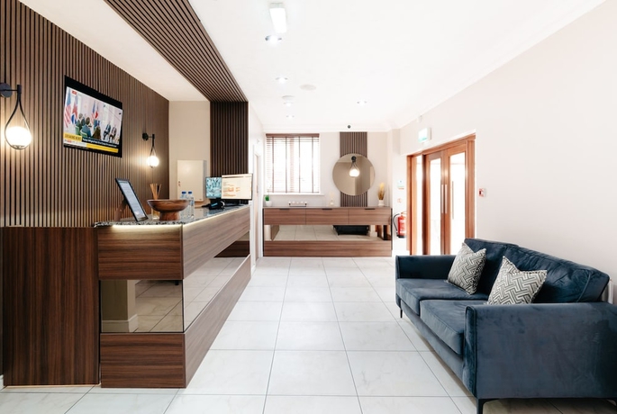Imagen de los interiores del Hotel Rivers. Foto 16