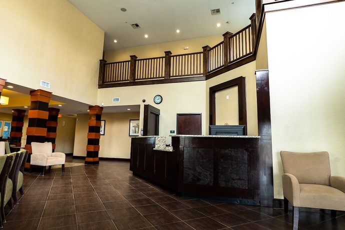 Imagen de los interiores del Hotel Rivers Inn and Suites. Foto 10