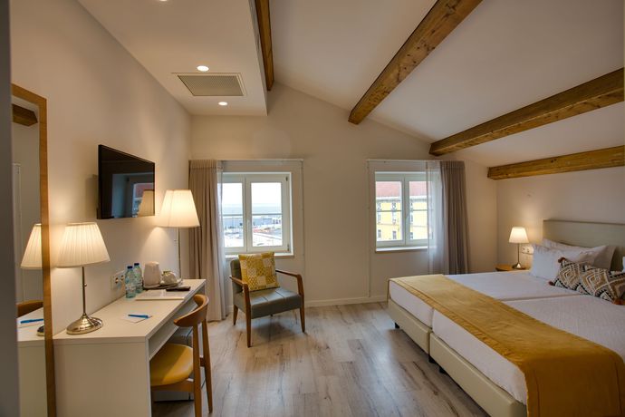 Imagen de la habitación del Hotel Riverside Alfama. Foto 10