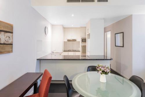 Imagen de la habitación del Hotel Riverside Apartments Melbourne. Foto 7