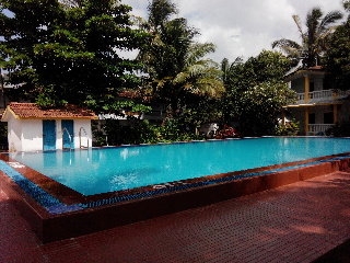 Imagen de la piscina del Hotel Riverside, Calangute. Foto 11