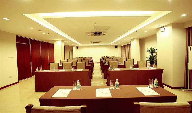 Imagen de los interiores del Hotel Riverside Hanoi. Foto 10