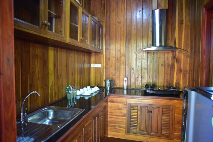 Imagen de los interiores del Hotel Riverside Home. Foto 38