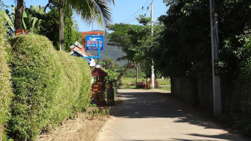 Imagen de los interiores del Hotel Riverside Homestay. Foto 13