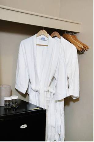 Imagen de la habitación del Hotel Riverside Inn. Foto 4