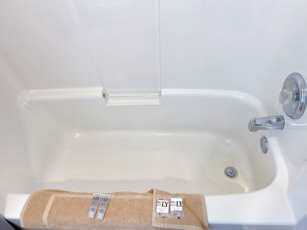 Imagen general del Hotel Riverside Inn. Foto 4