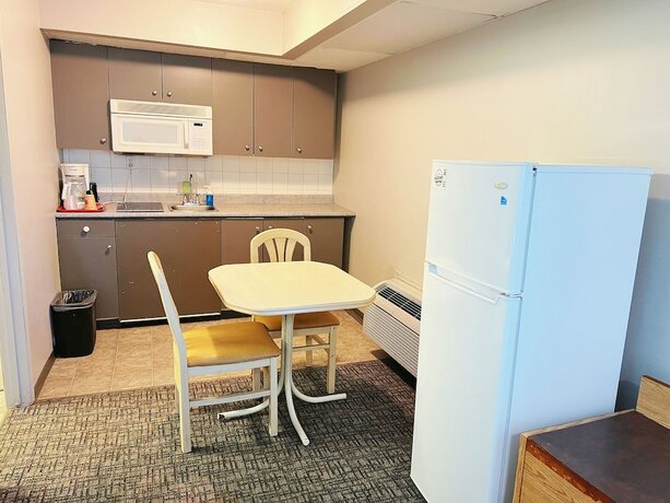 Imagen de la habitación del Hotel Riverside Inn. Foto 11