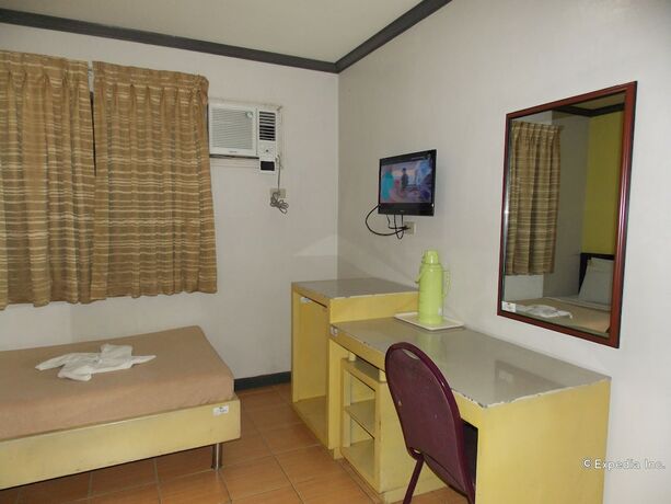 Imagen general del Hotel Riverside Inn, Iloilo. Foto 9