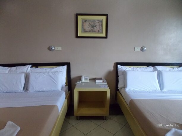 Imagen de la habitación del Hotel Riverside Inn, Iloilo. Foto 20